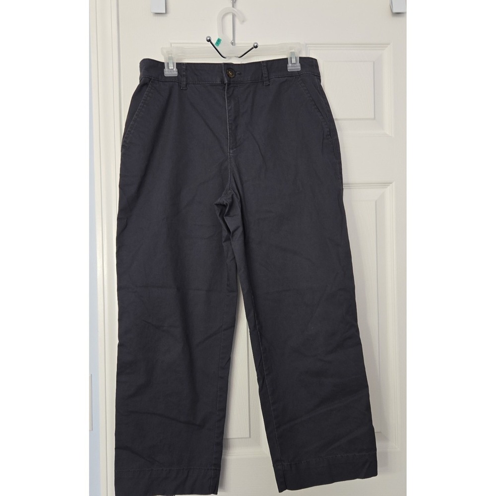 Loft Womans Crap pants Size 8 Dark Grey‎